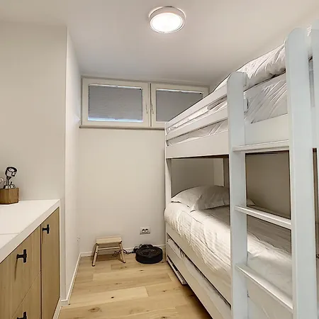 Bosquetia In - Bad * 科克赛德