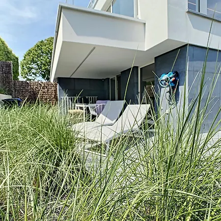 Bosquetia In - Bad Villa *